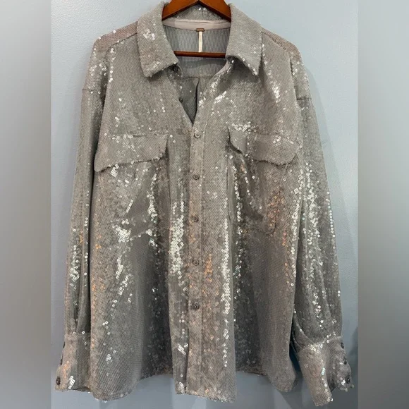 Free People Disco Margarita Sequin
Button Down Top in Silver Large - Picture 4 of 10